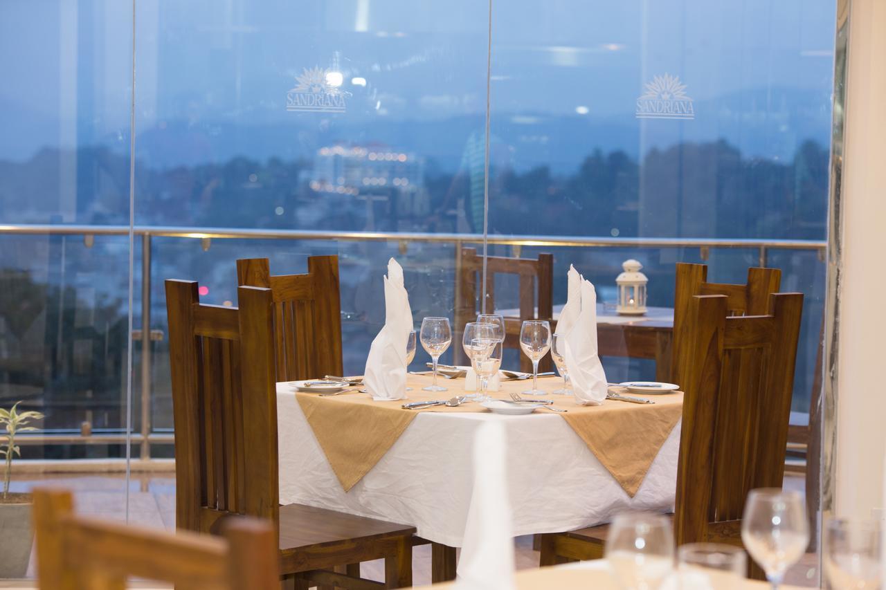 Sandriana Lake View Hotel Kandy Dış mekan fotoğraf