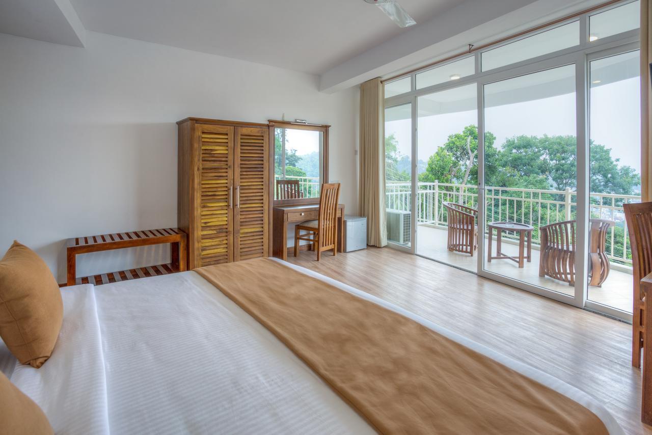 Sandriana Lake View Hotel Kandy Dış mekan fotoğraf