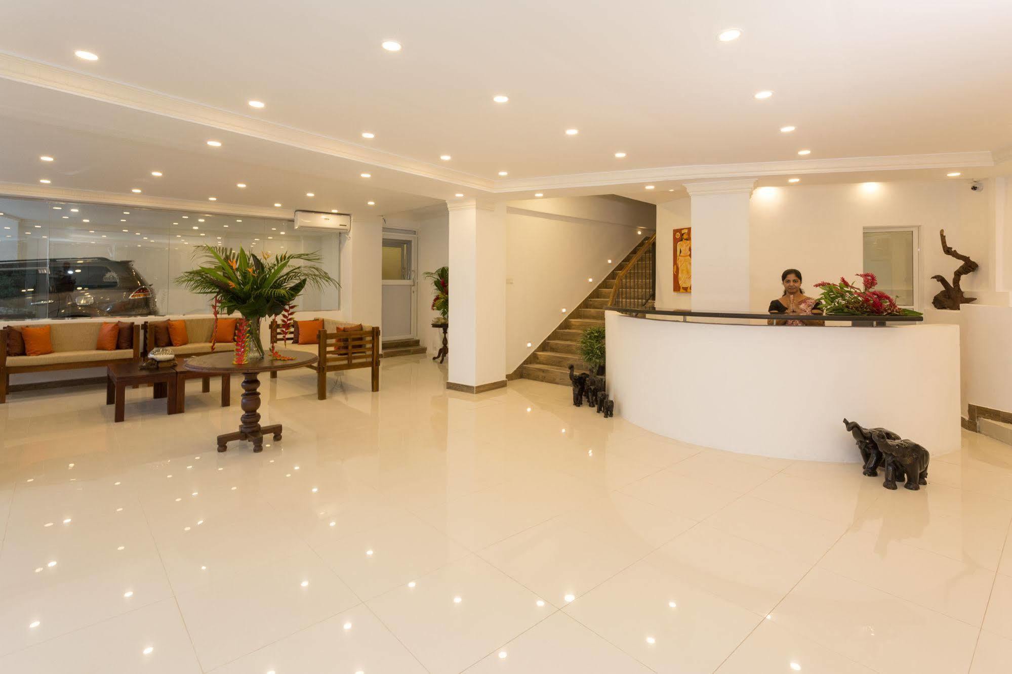 Sandriana Lake View Hotel Kandy Dış mekan fotoğraf